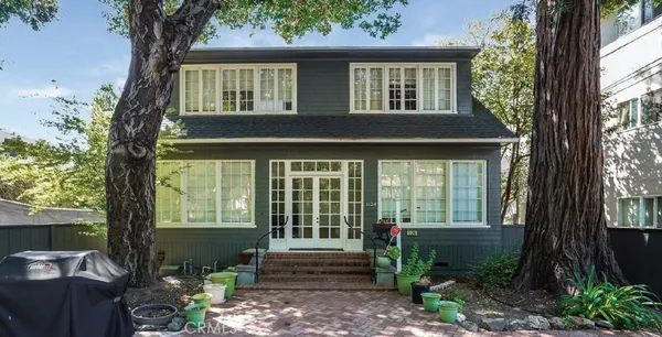 $3,200,000 | 1124 Douglas Avenue, Burlingame, CA 94010