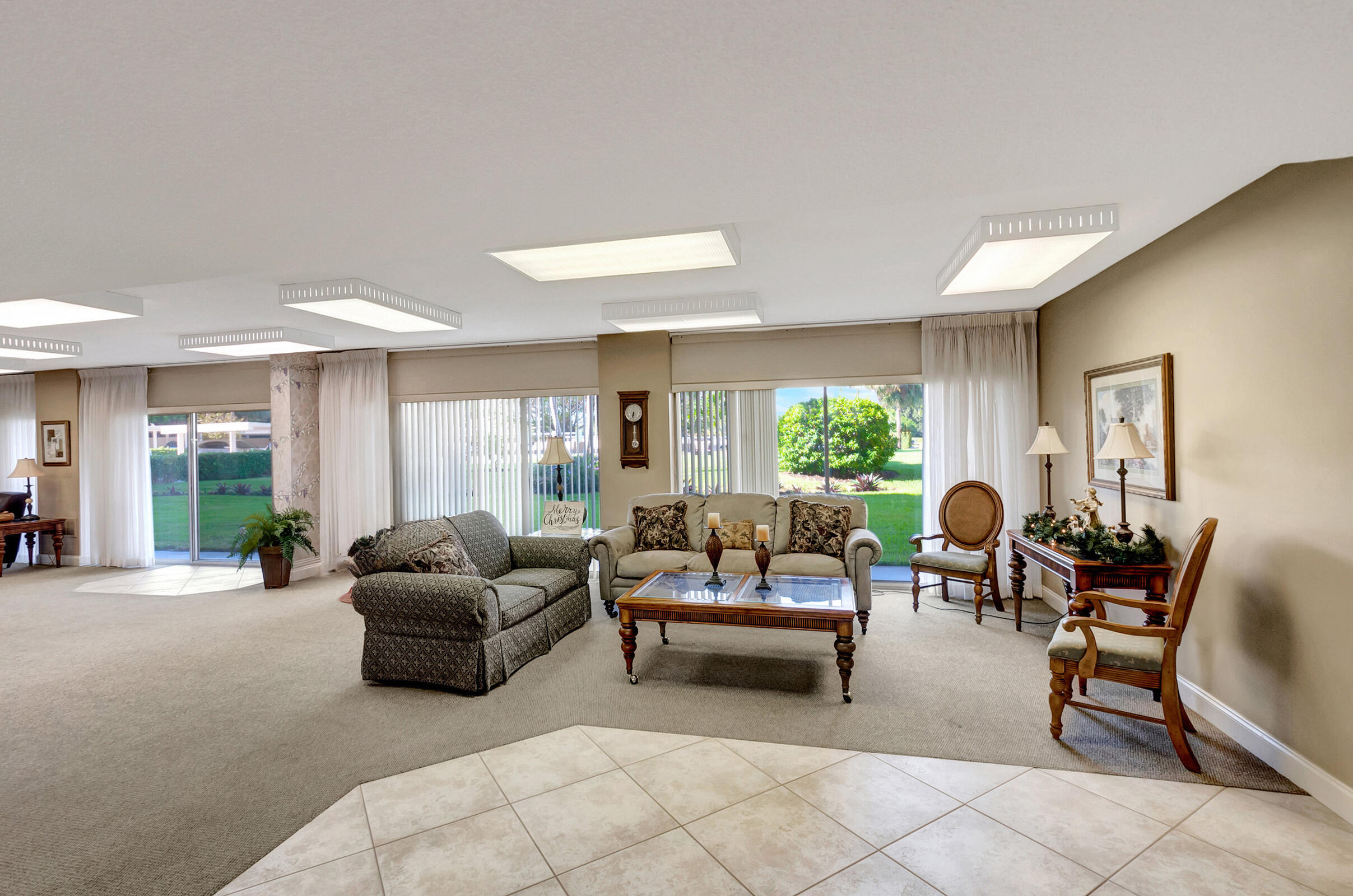 555 Northwest 4th Avenue, Unit 1240 Boca Raton, FL 33432 - Photo 24 of 31 Community Room