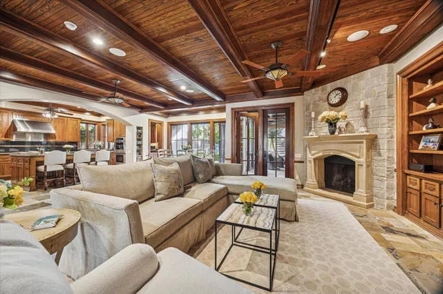 $3,750,000 | 3715 Garnet Street, Houston, TX 77005