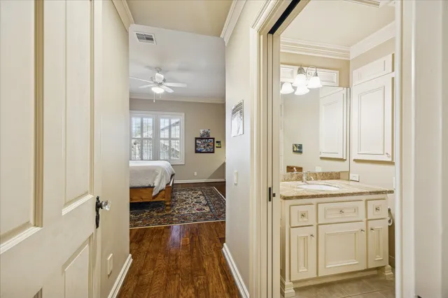 $3,750,000 | 3715 Garnet Street, Houston, TX 77005