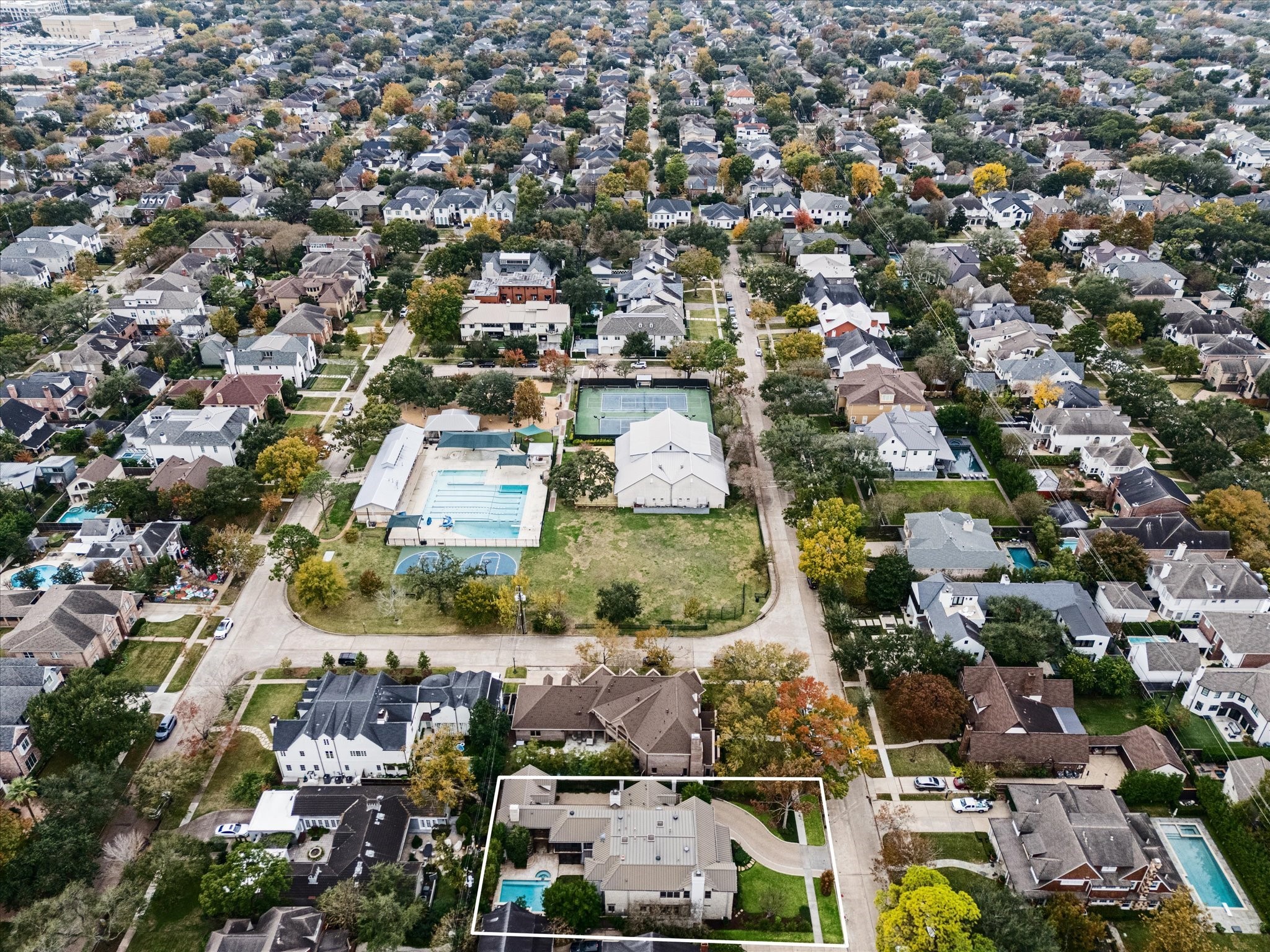 3715 Garnet Street Houston, TX 77005 - Photo 46 of 50 One block to the Southside Place Clubhouse.