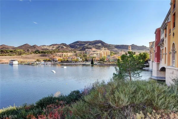 $2,000 | 29 Montelago Boulevard, Unit 202, Henderson, NV 89011