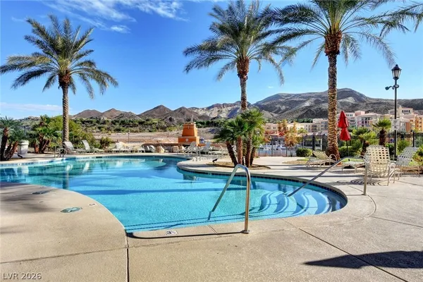 $2,000 | 29 Montelago Boulevard, Unit 202, Henderson, NV 89011