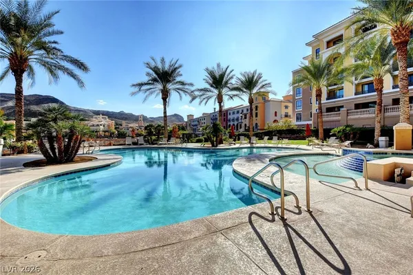 $2,000 | 29 Montelago Boulevard, Unit 202, Henderson, NV 89011