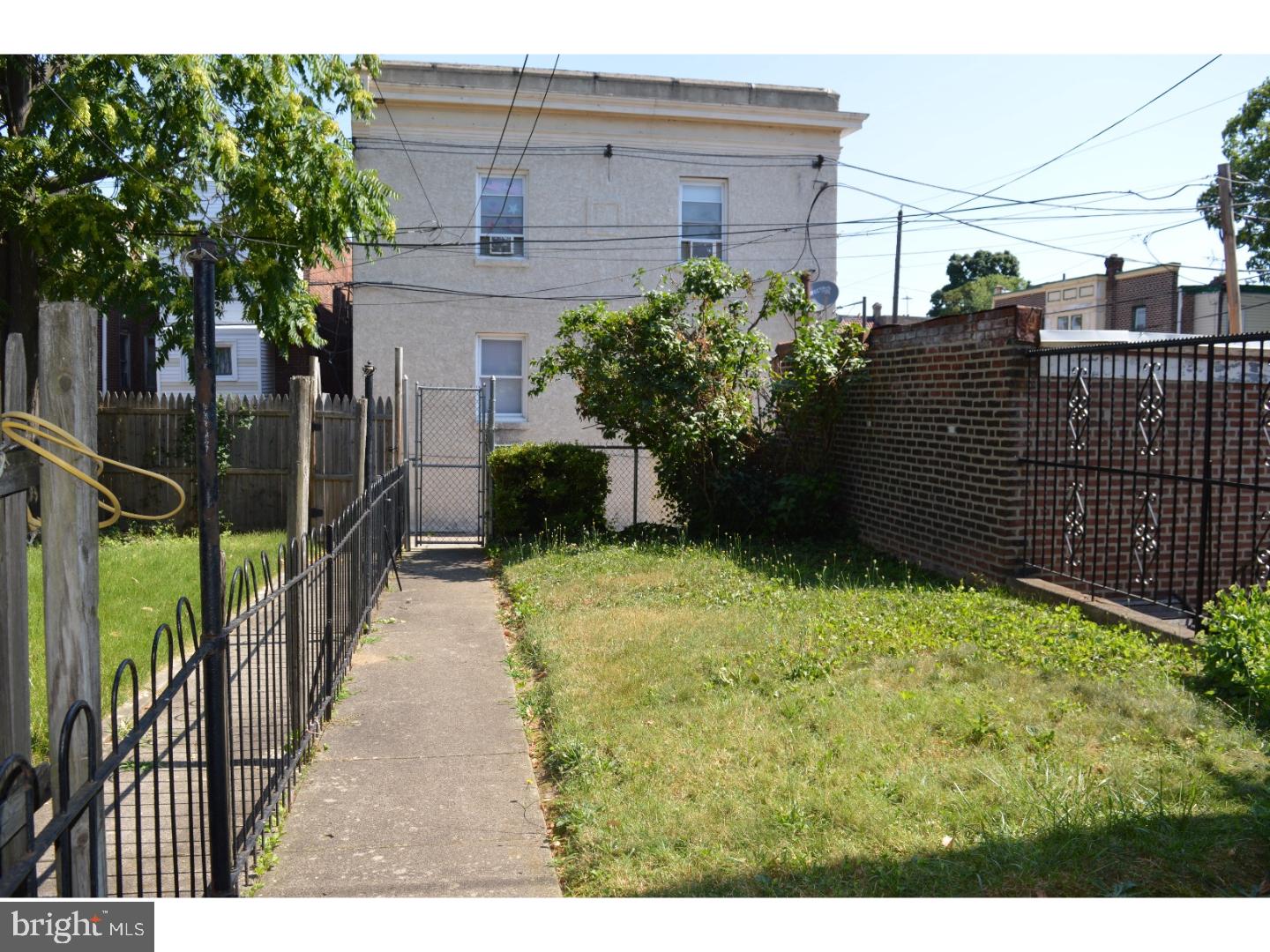 1003 West Tabor Road Philadelphia, PA 19141 - Photo 22 of 24 Back Yard
