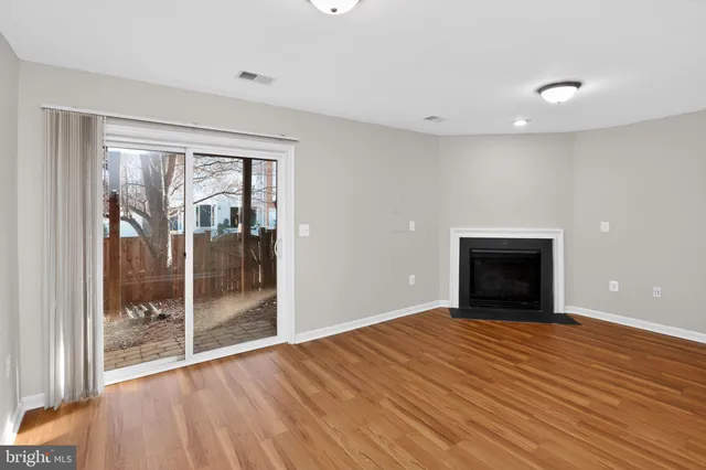 $2,700 | 207 Chesterbrook Court, Stafford, VA 22554