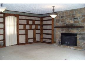 1807 Winchester Road Shady Valley, TN 37688 - Photo 9 of 24 LIBRARYFAMILY RM FIREPLACE