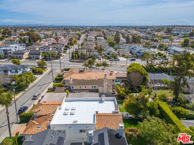 $4,500,000 | 1756 Ruhland Avenue, Manhattan Beach, CA 90266