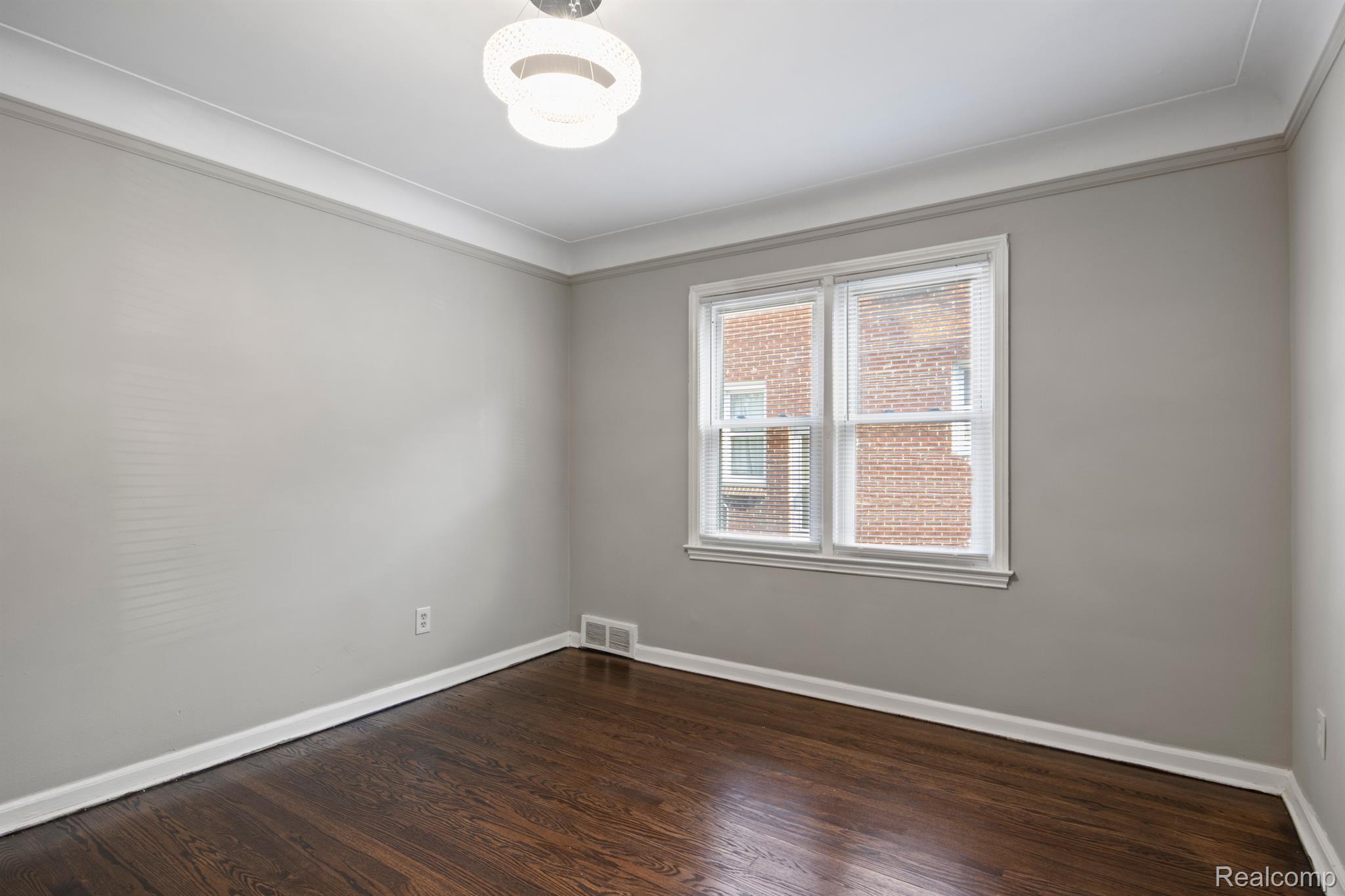 15859 Rutherford Street Detroit, MI 48227 - Photo 15 of 23 Gallery Image 15