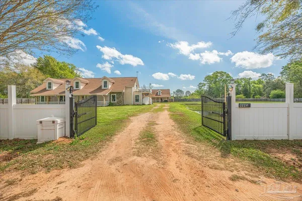 $615,000 | 5556 Chalker Road, Molino, FL 32577