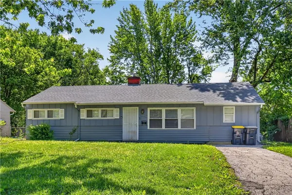 $149,900 | 7103 East 112th Street, Kansas City, MO 64134