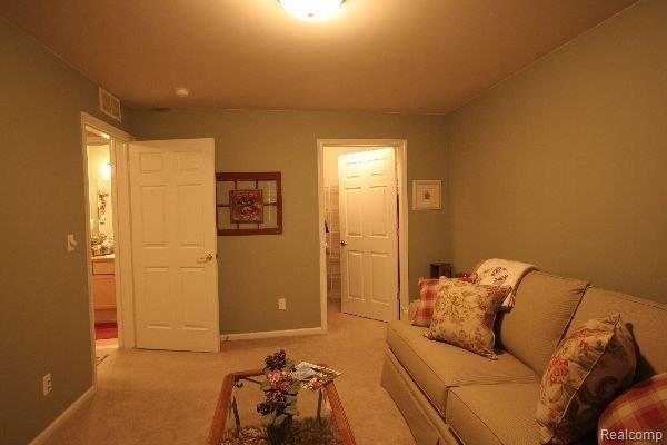 3628 Tremonte Circle, Unit 259 Rochester, MI 48306 - Photo 14 of 21 Bedroom2b