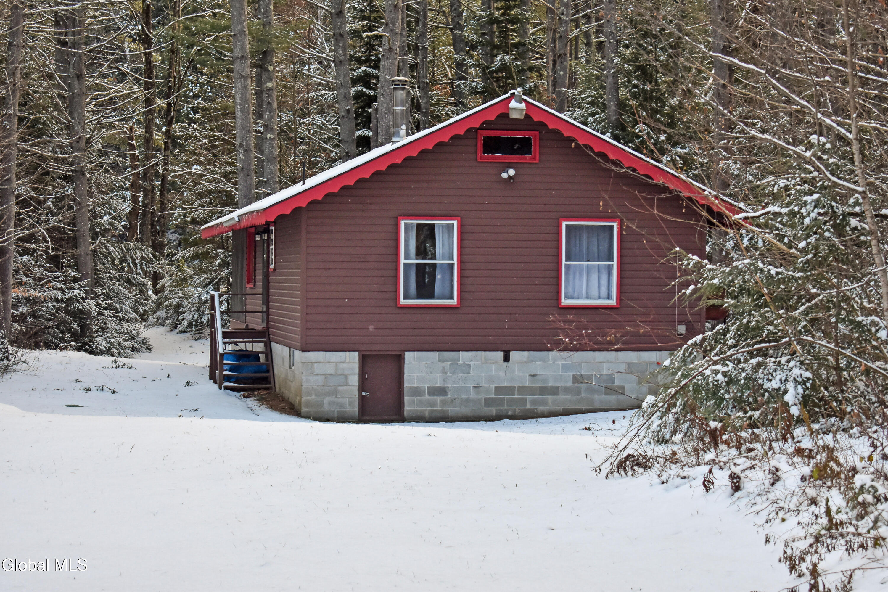 24 French Road Schroon, NY 12870 - Photo 6 of 39 DSC_0062