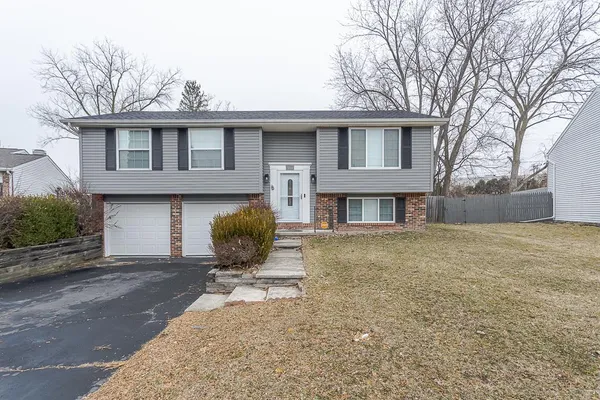 $2,400 | 5814 Pheasant Hollow Drive, Toledo, OH 43615