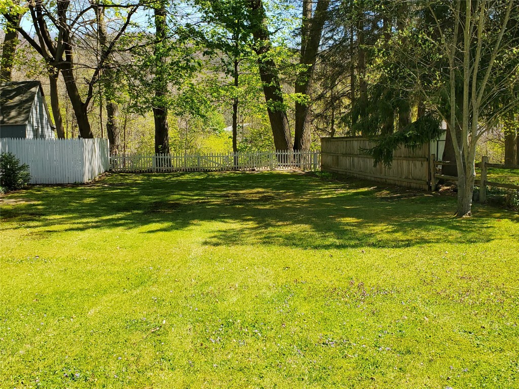 24 Rochelle Road Port Dickinson, NY 13901 - Photo 18 of 20 Gallery Image 18
