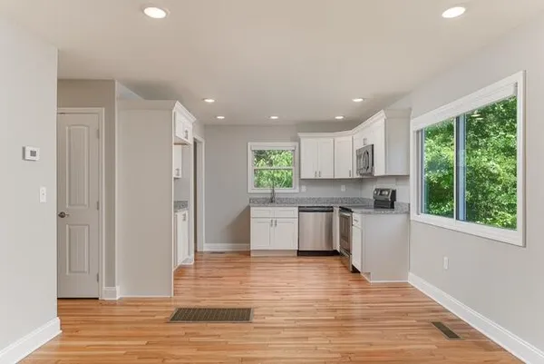 $1,550 | 5507 Central Avenue, Chattanooga, TN 37410