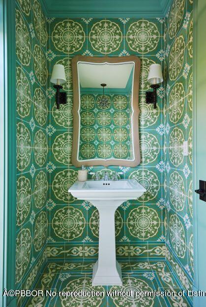 300 Indian Road Palm Beach, FL 33480 - Photo 34 of 42 a view of a door and an outdoor space