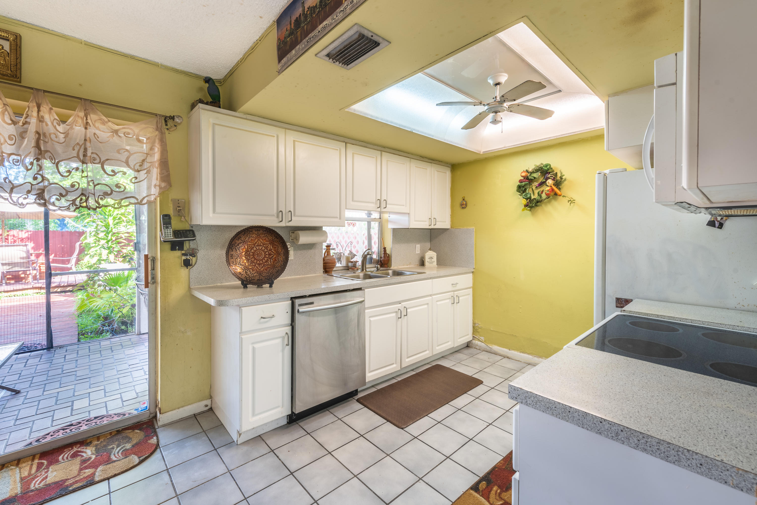 9629 Park Row Boca Raton, FL 33428 - Photo 10 of 26 9629 Parck Row--6