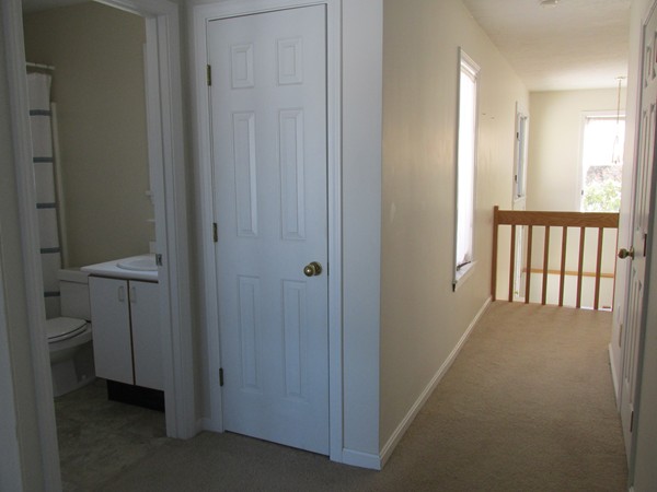 59 Pointe Rok Drive, Unit 59 Worcester, MA 01604 - Photo 12 of 30 Gallery Image 12