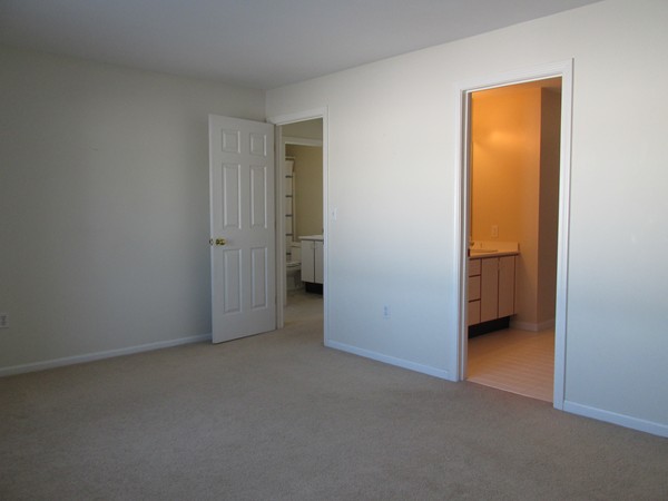 59 Pointe Rok Drive, Unit 59 Worcester, MA 01604 - Photo 15 of 30 Gallery Image 15