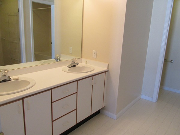59 Pointe Rok Drive, Unit 59 Worcester, MA 01604 - Photo 16 of 30 Gallery Image 16