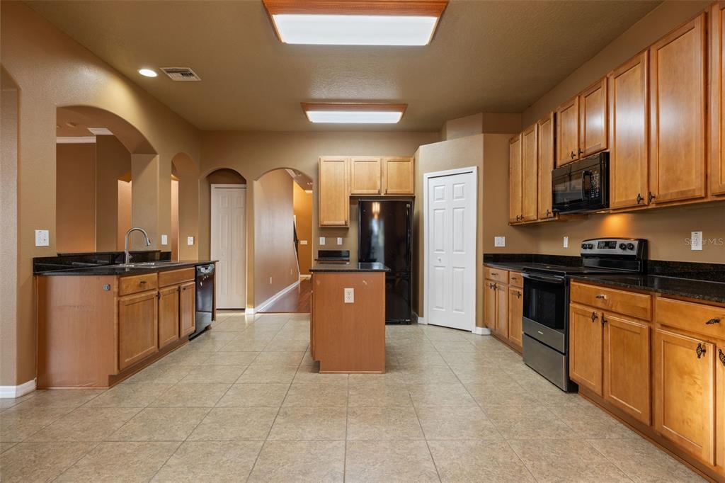 12112 Luftburrow Lane Hudson, FL 34669 - Photo 6 of 35 Gallery Image 6