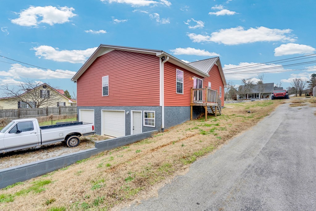 425 South Young Street Sparta, TN 38583 - Photo 26 of 30