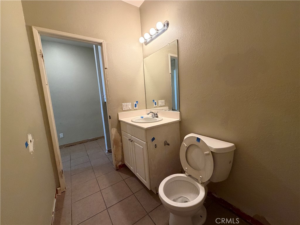 16183 Blue Haven Court Riverside, CA 92503 - Photo 19 of 61