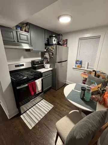 $1,500 | 3713 North Cicero Avenue, Unit 1, Chicago, IL 60641