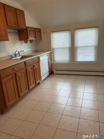 $1,900 | Undisclosed Address, Stamford, CT 06902