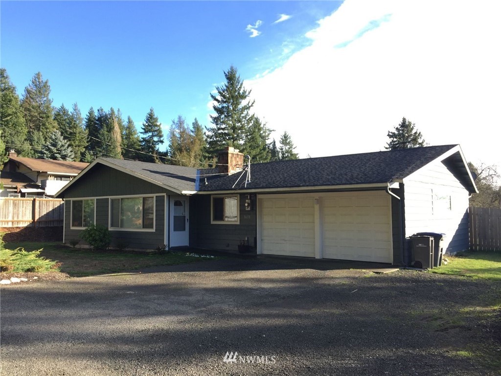 1633 Northeast Riddell Road Bremerton, WA 98310 - Photo 1 of 14 Gallery Image 1