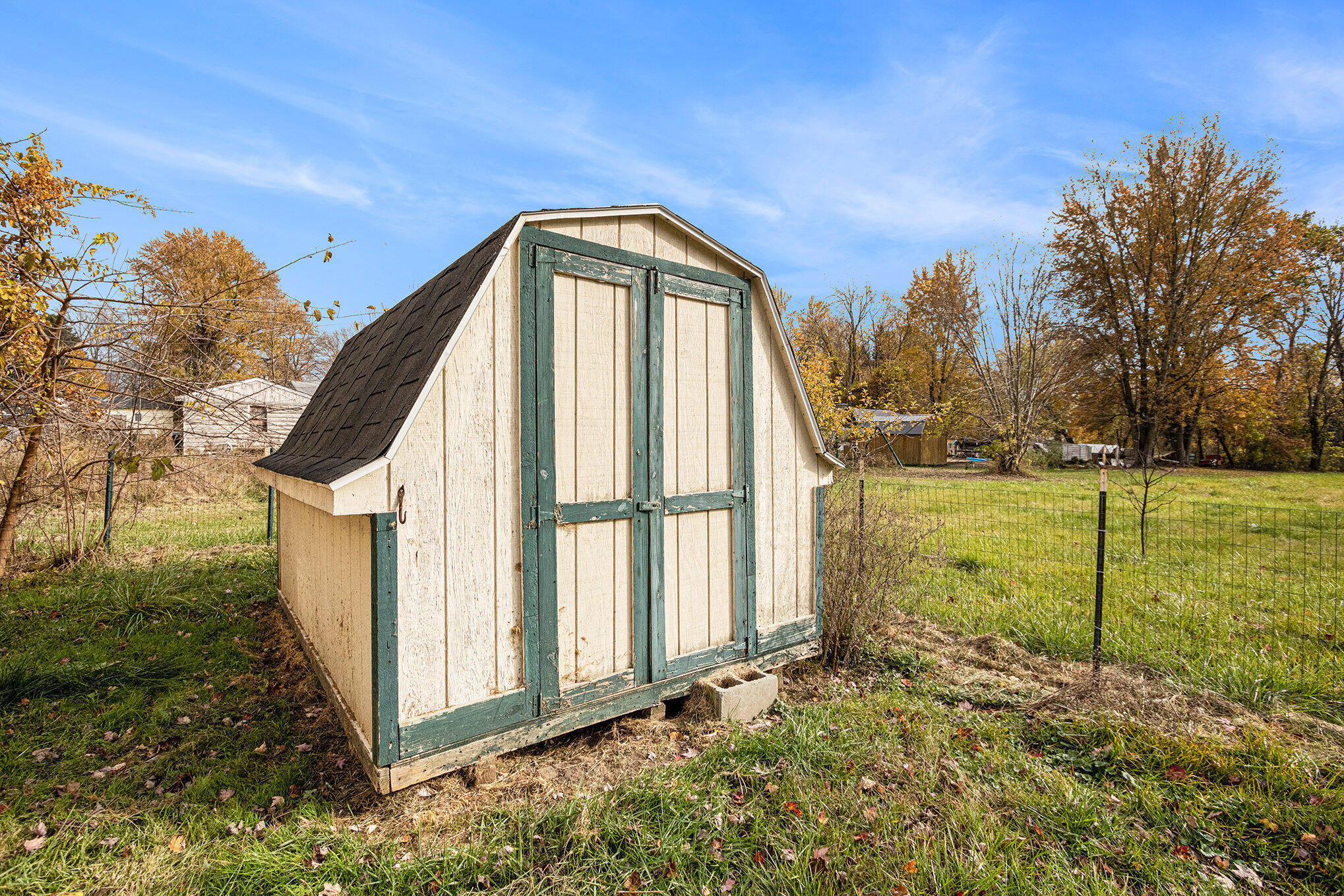 7574 Little Paw Paw Lake Road Coloma, MI 49038 - Photo 6 of 31 024_img_3326_20