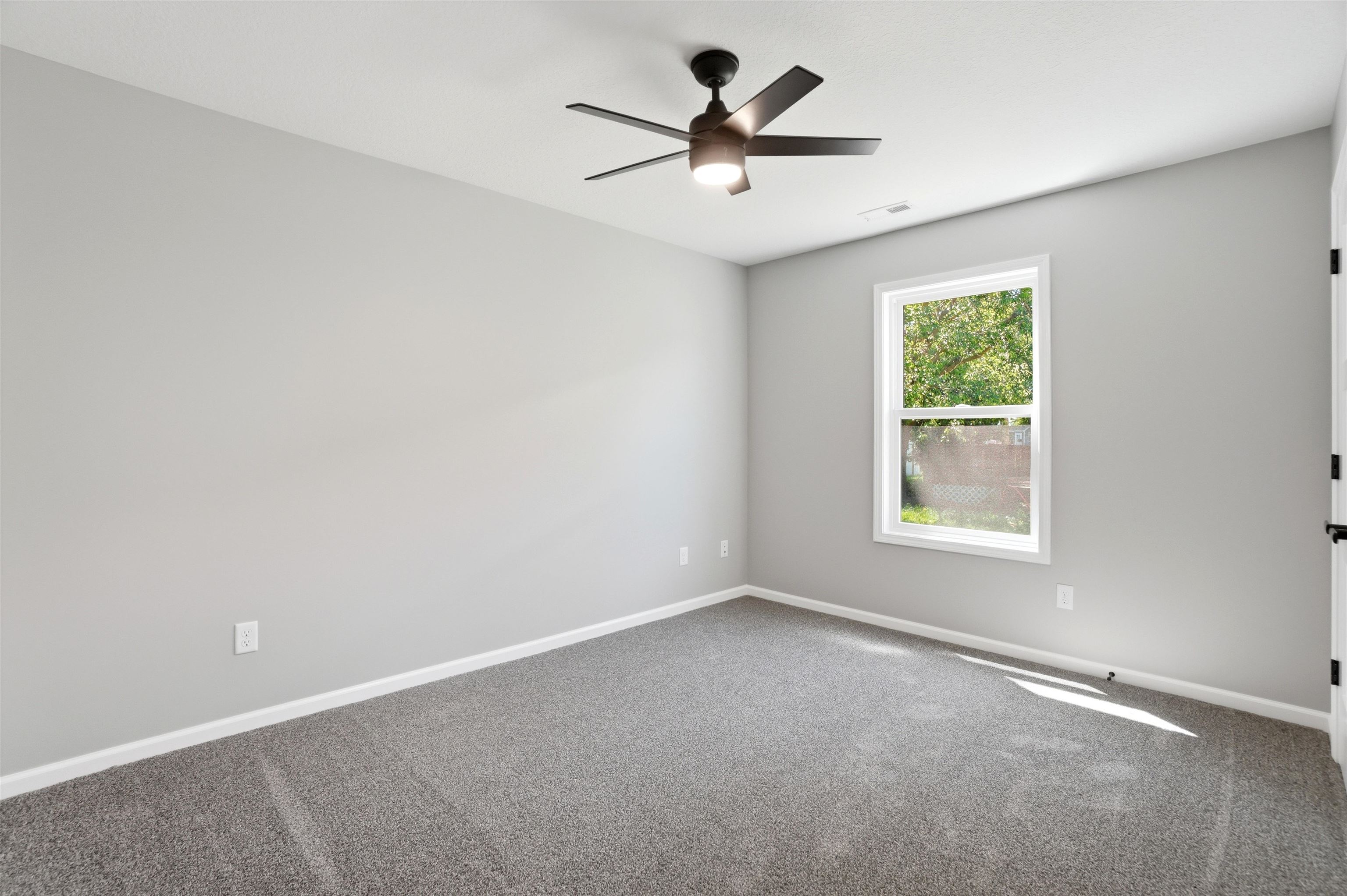 520 South Center Street Waterloo, IN 46793 - Photo 17 of 30