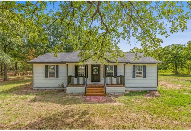 $339,000 | 17519 Country Lane, Waller, TX 77484