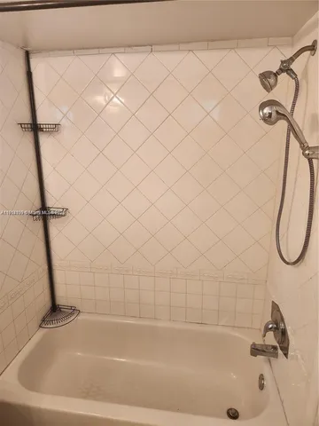 $3,200 | 2862 Northwest 108th Avenue, Sunrise, FL 33322