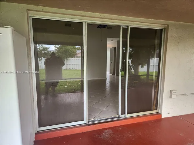 $3,200 | 2862 Northwest 108th Avenue, Sunrise, FL 33322