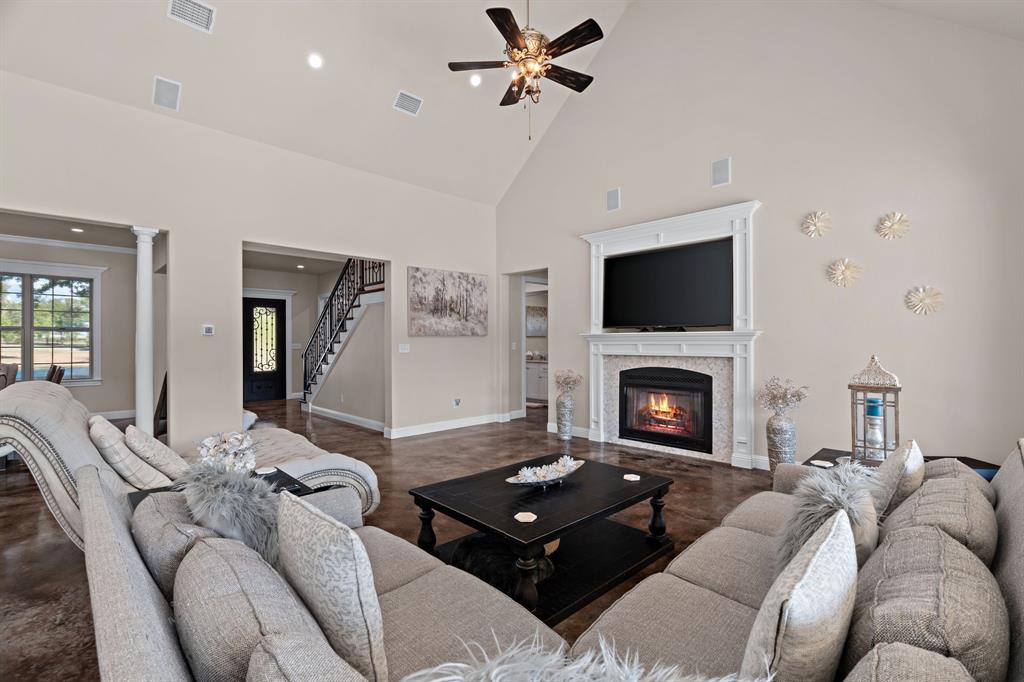 830 County Road 4797 Springtown, TX 76082 - Photo 8 of 40 Gallery Image 8