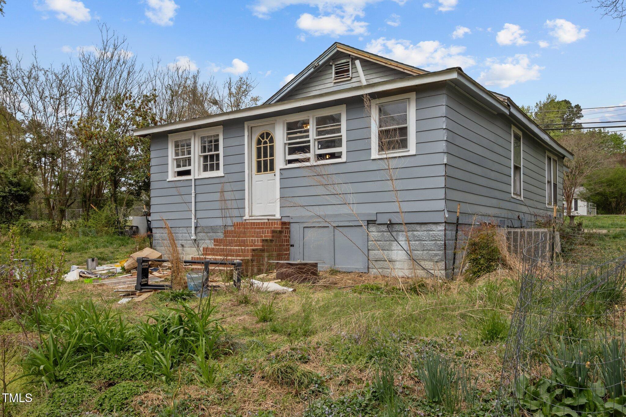 3528 Cheek Road Durham, NC 27704 - Photo 16 of 17 55-web-or-mls-P1031426