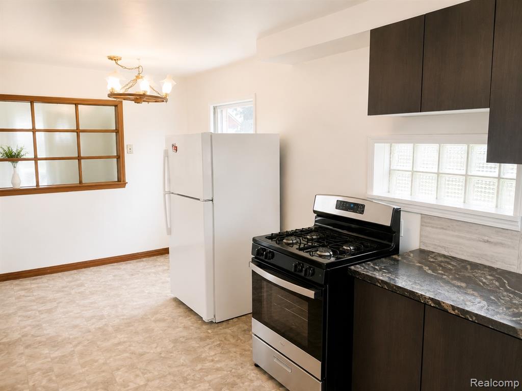 6639 Miller Road Dearborn, MI 48126 - Photo 13 of 25