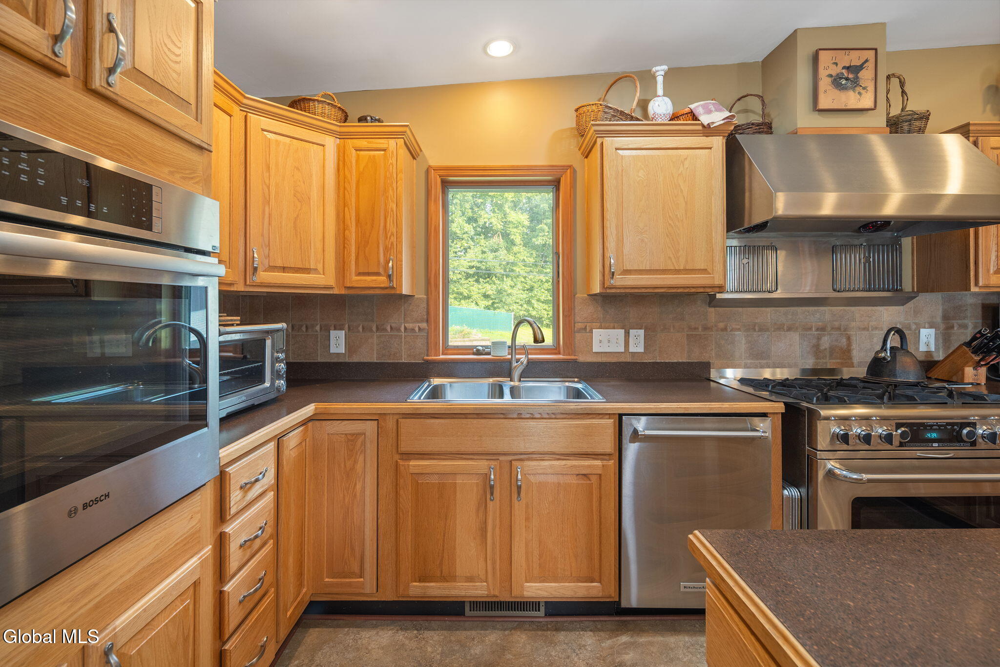 942 Murray Road Milton, NY 12850 - Photo 16 of 88 16-942MurrayRd_16