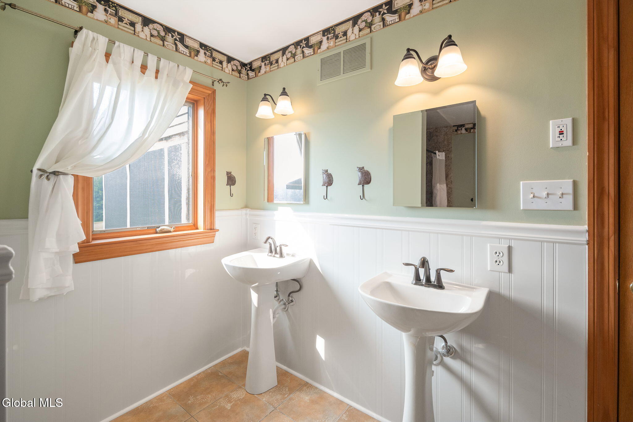 942 Murray Road Milton, NY 12850 - Photo 27 of 88 27-942MurrayRd_27