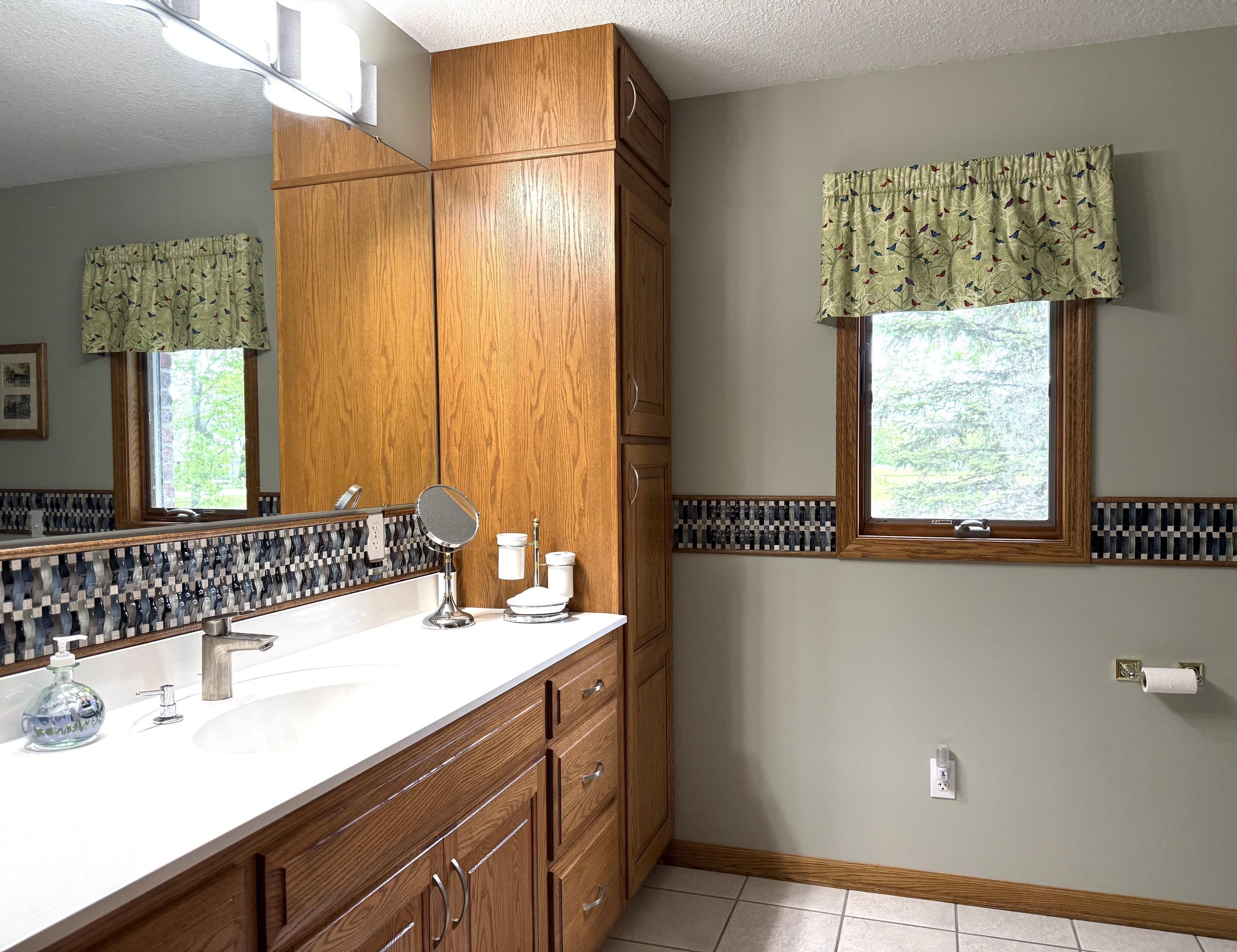 2145 Wheeler Road Bay City, MI 48706 - Photo 18 of 29