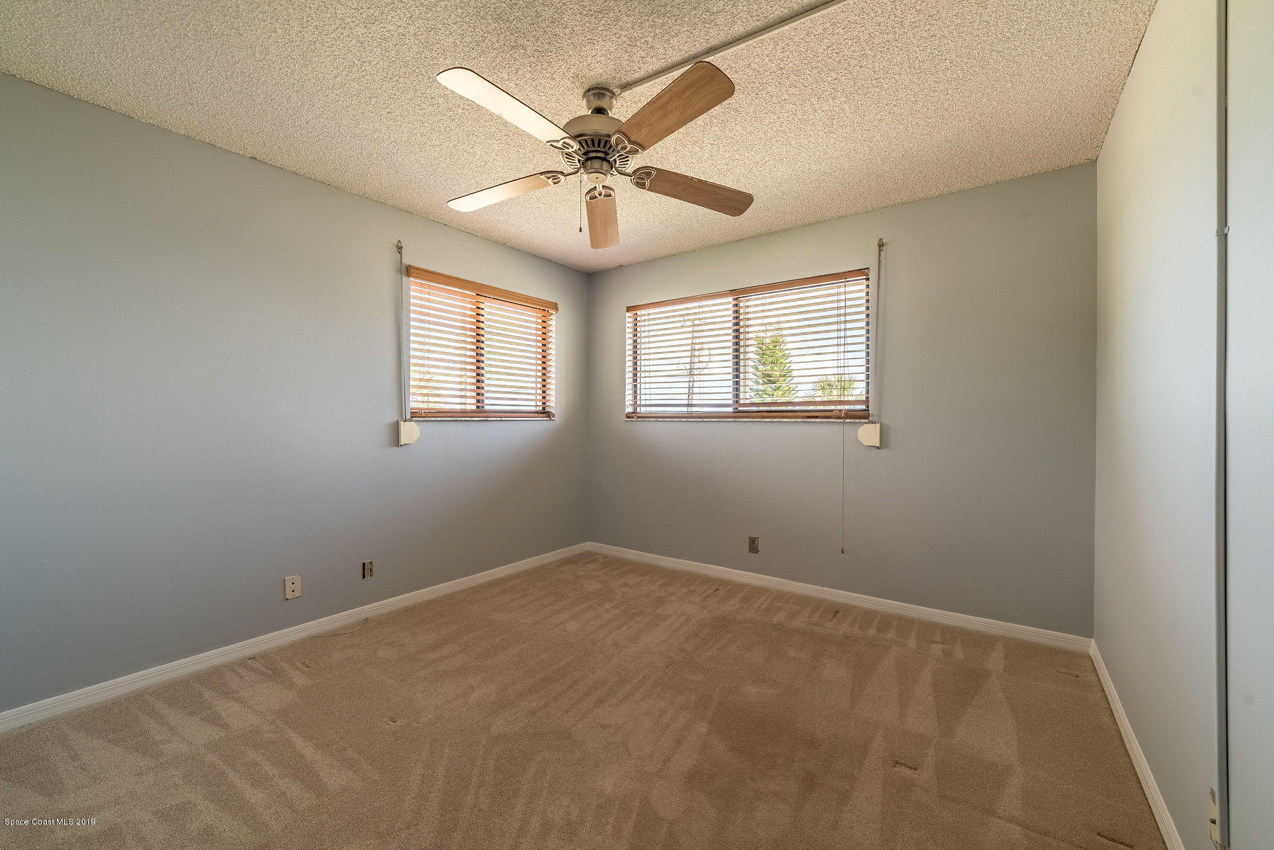 3321 Kirkland Road Northeast Palm Bay, FL 32905 - Photo 25 of 44 JCP_3311-HDR