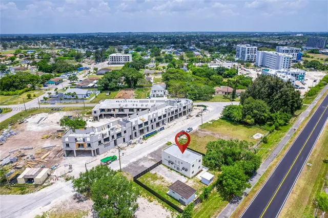 $2,000 | 21845 Goulds Avenue, Unit 202, Miami, FL 33170