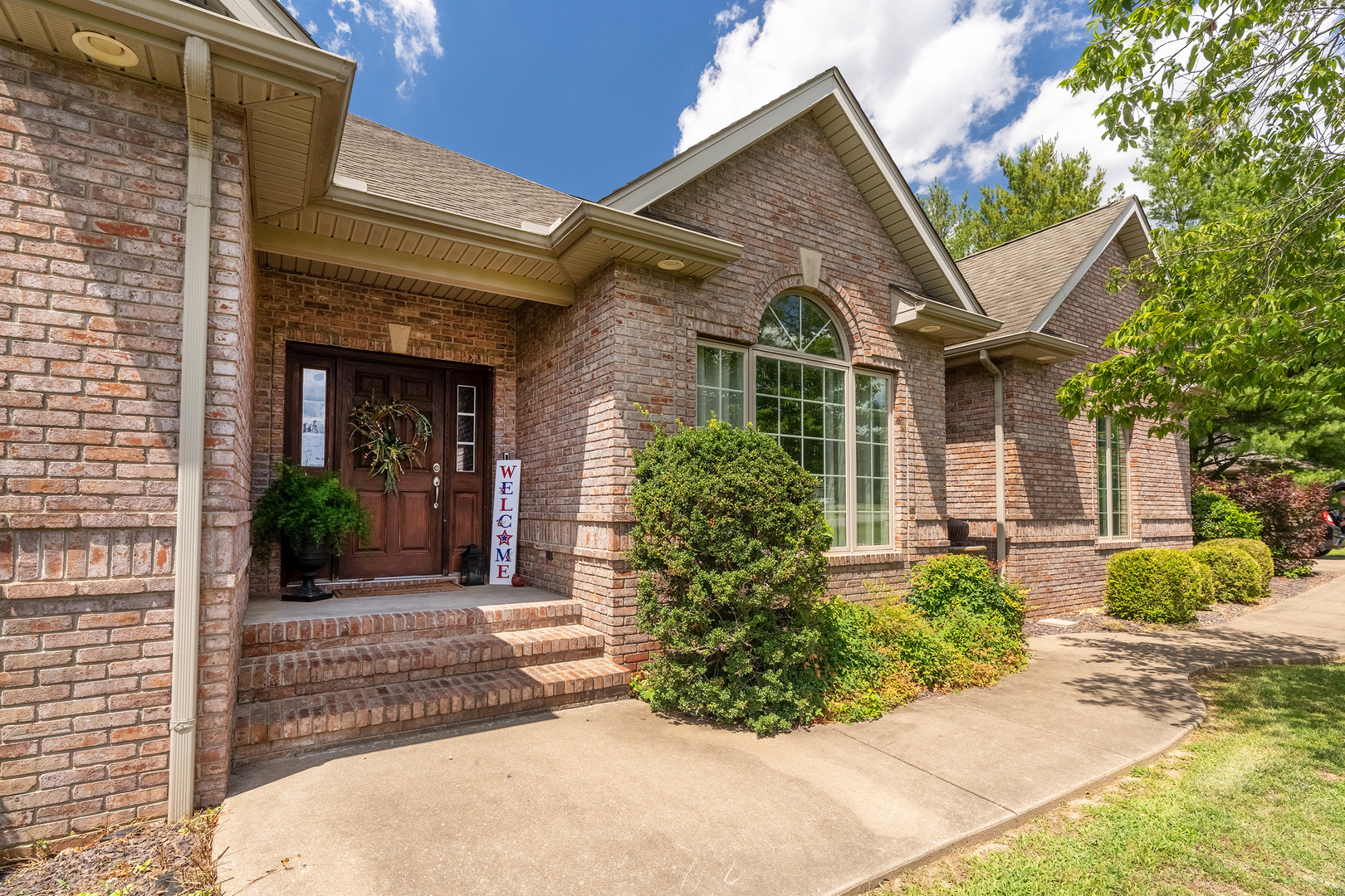 27 Deer Run Herrin, IL 62948 - Photo 4 of 54