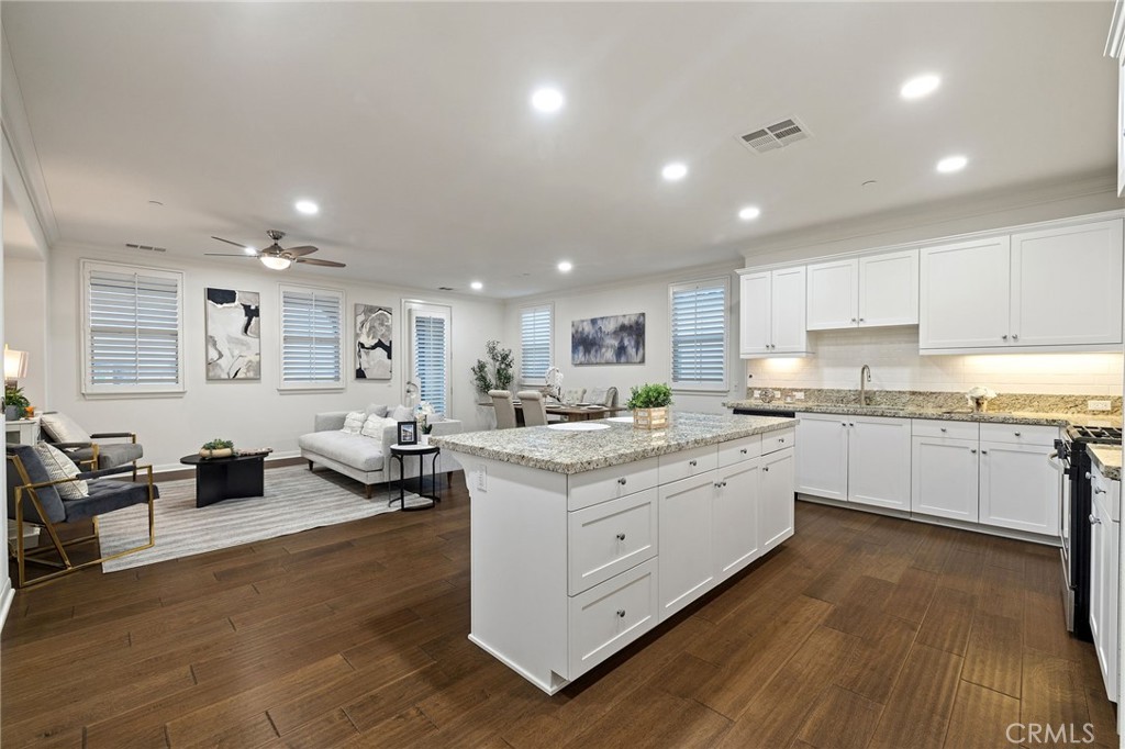 3378 Merida Lane Brea, CA 92823 - Photo 2 of 35