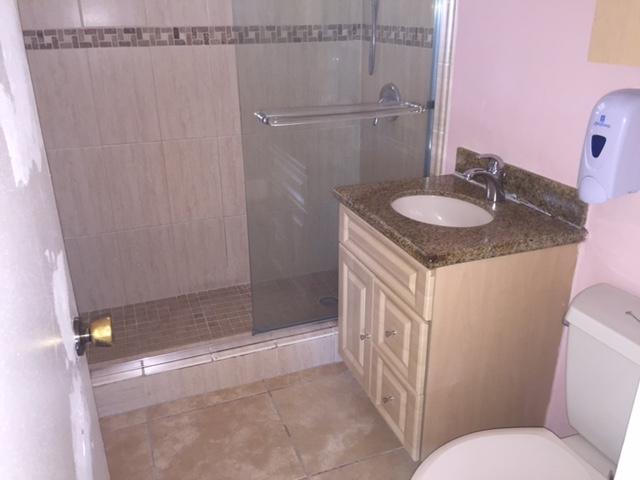 47 Davis Road Lake Worth, FL 33461 - Photo 4 of 12 Bathroom