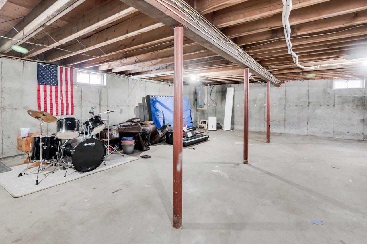 139 Michigan Avenue Manchester, NH 03104 - Photo 33 of 48