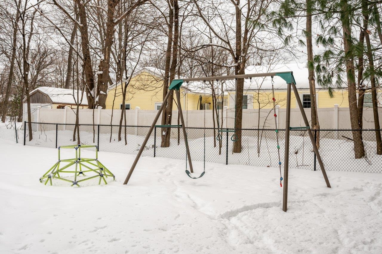 139 Michigan Avenue Manchester, NH 03104 - Photo 40 of 48