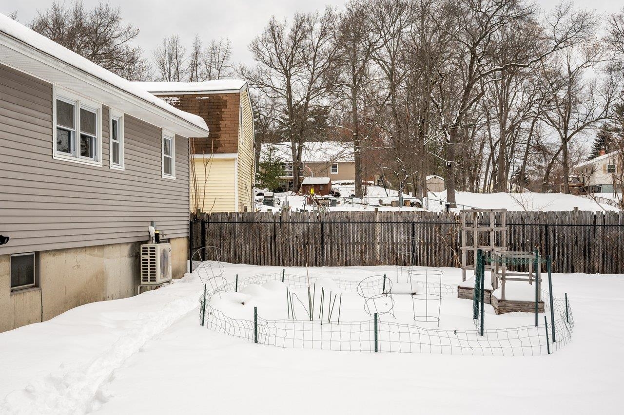 139 Michigan Avenue Manchester, NH 03104 - Photo 43 of 48